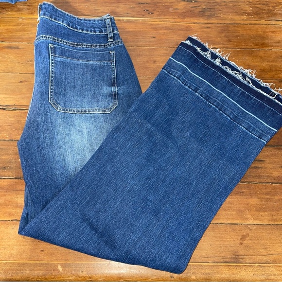 Flamingals flare Stylish Blue Denim Jeans large - Picture 1 of 6